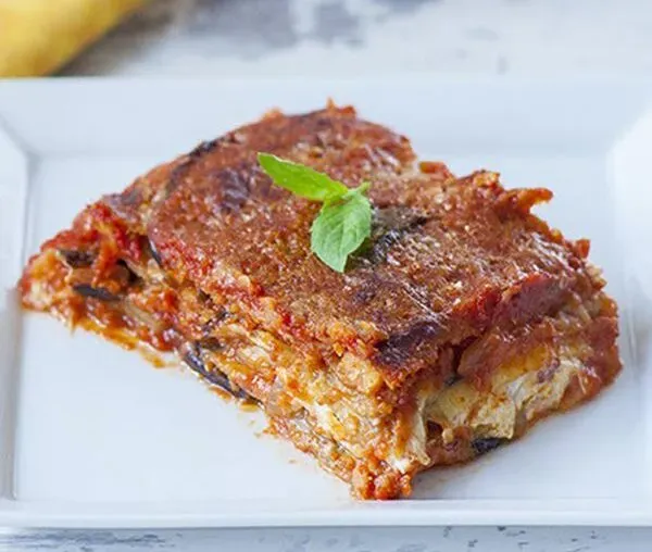 LAZIO Km0 Parmigiana di melanzane fresca con besciamella