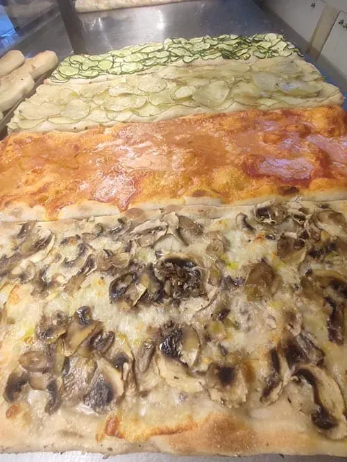 LAZIO Km0 Pizza Vegetariana teglia + 3 suppli