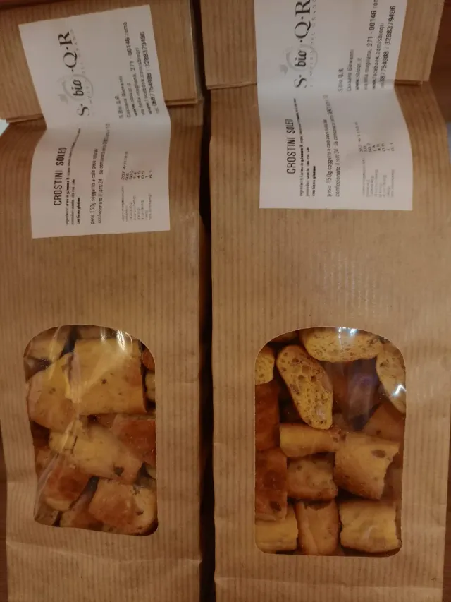 LAZIO Km0 Crostini lievito madre pomodori secchi e semi