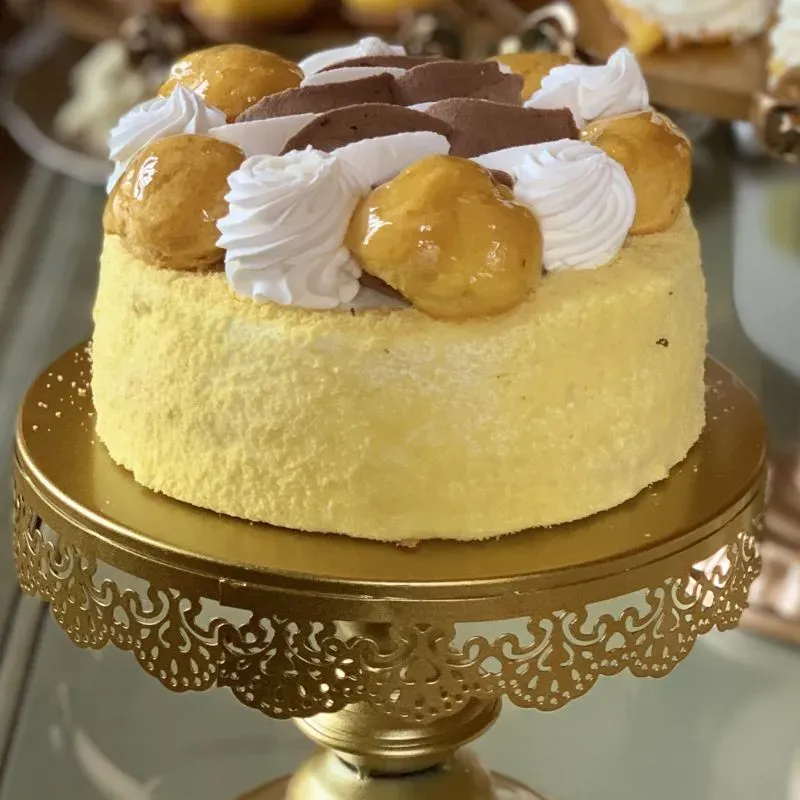Top Italia Saint Honorè torta crema e bignè